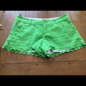 Lilly Pulitzer green Walsh short